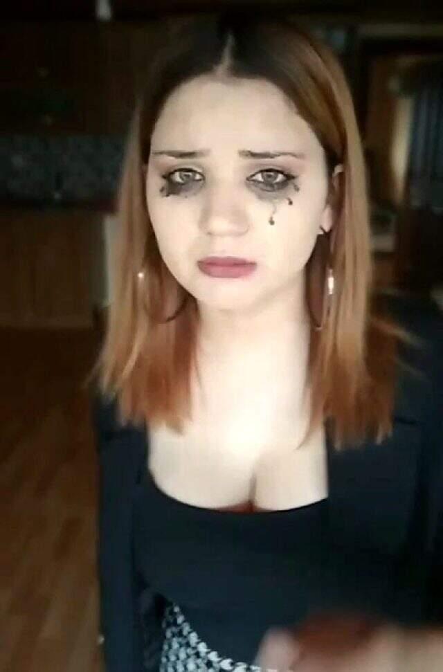 Balkondan düşen sosyal medya fenomeni ölümden döndü