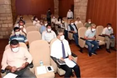 Başkan Seçer, Tarsuslu muhtarlarla buluştu Başkan Seçer, Tarsuslu muhtarlarla buluştu