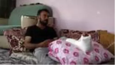 Depremde bacağı kırılan vatandaş yaşadıklarını anlattı