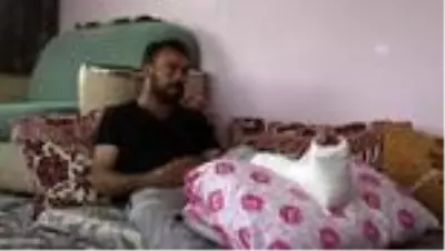 Depremde bacağı kırılan vatandaş yaşadıklarını anlattı