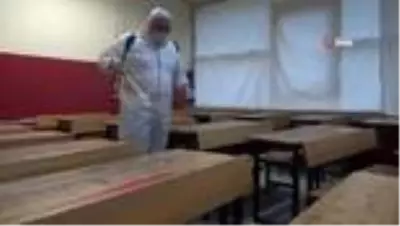 Esenyurt'ta dezenfekte edilen okullar YKS sınavına hazır