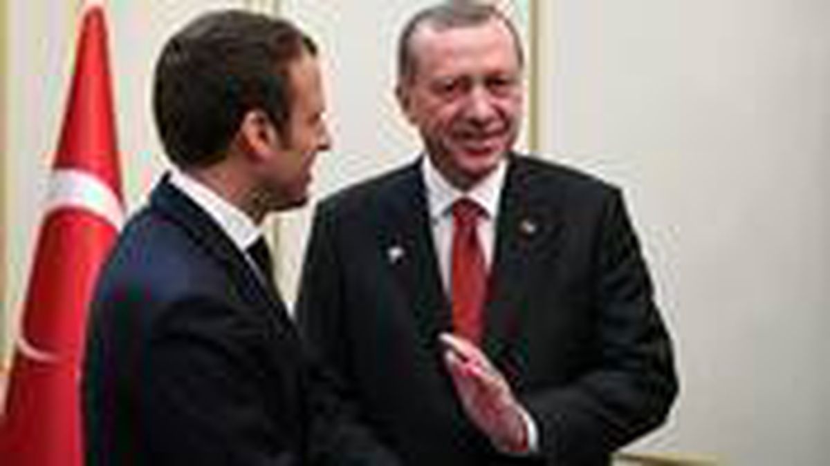 Fransız basınından Türkiye'yle restleşen Macron'u kızdıracak övgü: Erdoğan, dürüst oyun oynayan tek kişi