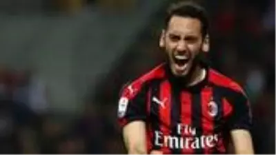 Galatasaray, Milan'ın 10 numarası Hakan Çalhanoğlu'nu gündemine aldı Galatasaray, Milan'ın 10 numarası Hakan Çalhanoğlu'nu gündemine aldı