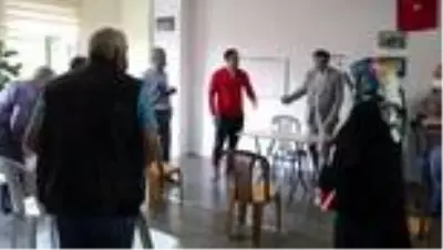 Son dakika haber | İşitme engellilere özel üretilen 'şeffaf maske' sahiplerine ulaştırıldı Son dakika haber | İşitme engellilere özel üretilen 'şeffaf maske' sahiplerine ulaştırıldı