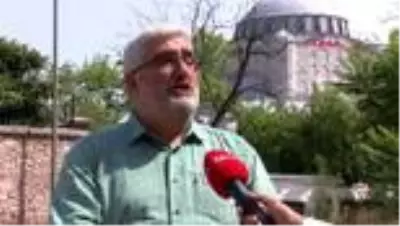 İSTANBUL'UN İKİ YAKASINDA AYNI İSMİ TAŞIYAN İKİ CAMİ