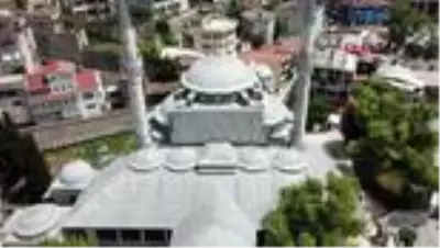 İSTANBUL'UN İKİ YAKASINDA AYNI İSMİ TAŞIYAN İKİ CAMİ-1