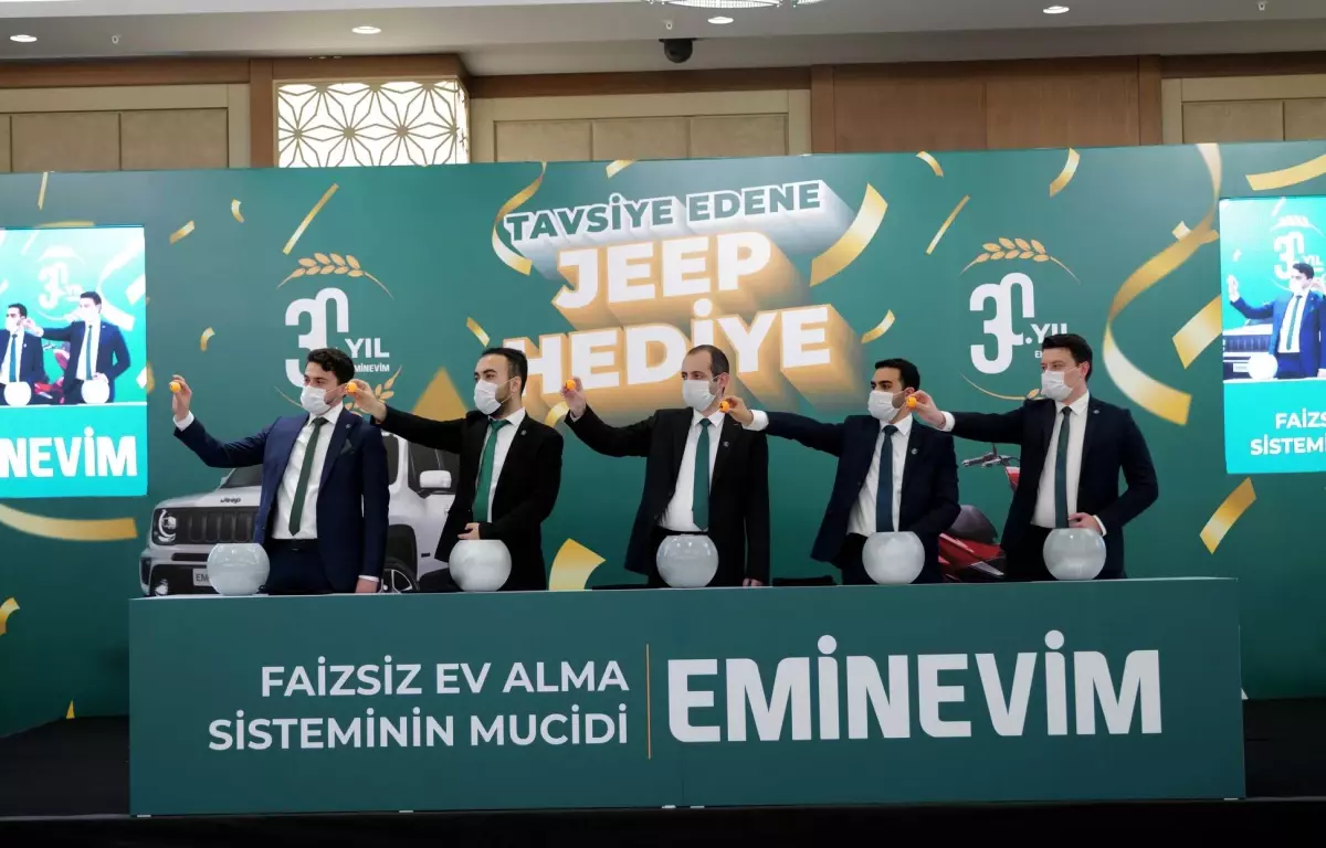 Jeep ödülü sahibini buldu. Eminevim , tevsiye edene jeep hediye etti.