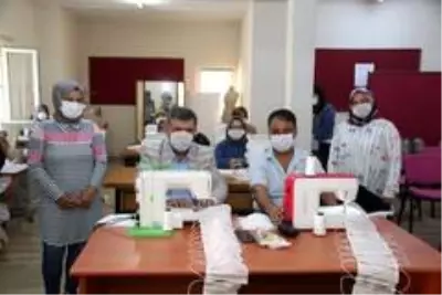 Kepsut'ta maske diken bayanlara teşekkür belgesi