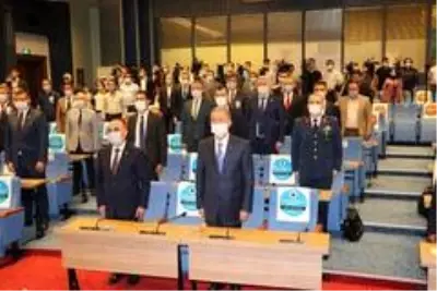 Milli Savunma Bakanı Akar: 'Türkler ve Kürtler et ve tırnak gibidir' Milli Savunma Bakanı Akar: 'Türkler ve Kürtler et ve tırnak gibidir'