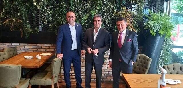 Necati Şaşmaz siyasete mi giriyor? Kulisleri hareketlendiren fotoğraf Necati Şaşmaz siyasete mi giriyor? Kulisleri hareketlendiren fotoğraf