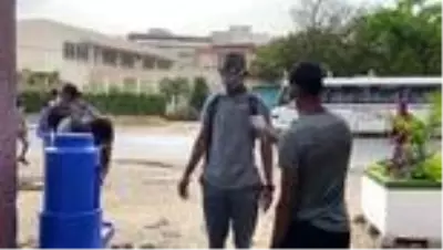 Senegal'de sınav sınıflarında eğitim yeniden başladı - DAKAR Senegal'de sınav sınıflarında eğitim yeniden başladı - DAKAR