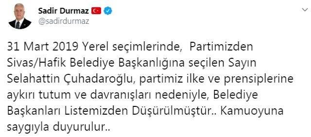 Son dakika: Bahçeli, 'parti ilkelerine aykırı davranan' belediye başkanının ipini çekti