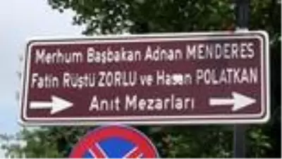Yassıada Kararları’nın ’yok’ sayılmasının ardından ’mazlum’ ile ’zalim’ in mezarları böyle...
