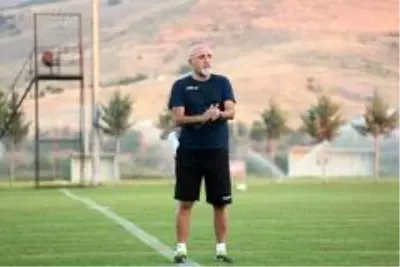 Son Dakika | Yeni Malatyaspor'da Fenerbahçe mesaisi sürüyor Son Dakika | Yeni Malatyaspor'da Fenerbahçe mesaisi sürüyor