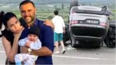 Alişan, kazada oğlunun hayatını kurtaran bakıcısının fotoğrafını paylaşıp teşekkür etti Alişan, kazada oğlunun hayatını kurtaran bakıcısının fotoğrafını paylaşıp teşekkür etti