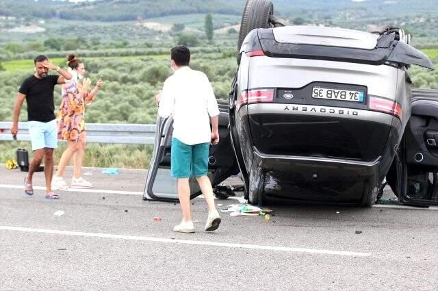 Arkadaşlarıyla tatilde olan Demet Akalın maskesiz yakalandı: Takmama gerek yok Arkadaşlarıyla tatilde olan Demet Akalın maskesiz yakalandı: Takmama gerek yok