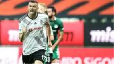 Beşiktaş, evinde Konyaspor'u 3-0 mağlup etti Beşiktaş, evinde Konyaspor'u 3-0 mağlup etti