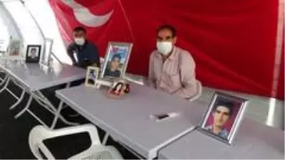 HDP önündeki ailelerin evlat nöbeti 298'inci gününde