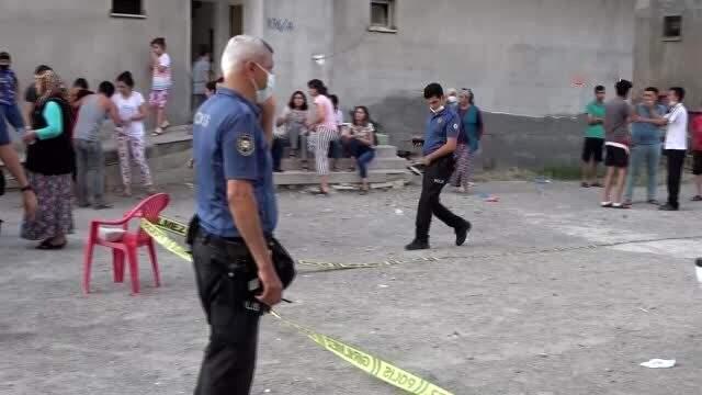 İlişkisinin bitmesine sebep olarak gördüğü kişiyi kurşun yağmuruna tuttu İlişkisinin bitmesine sebep olarak gördüğü kişiyi kurşun yağmuruna tuttu