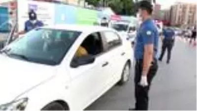 İSTANBUL'DA 5 BİN POLİSİN KATILIMIYLA DENETİMLER YAPILDI -1 kadıköy İSTANBUL'DA 5 BİN POLİSİN KATILIMIYLA DENETİMLER YAPILDI -1 kadıköy
