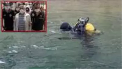 Kanala atılan telefondan kırmızı bültenle aranan FETÖ'cü çıktı Kanala atılan telefondan kırmızı bültenle aranan FETÖ'cü çıktı
