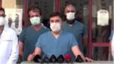 Kovid-19 hastasına Türk Işın Tedavisi Yöntemi uygulandı - Doktorların açıklaması (2) Kovid-19 hastasına Türk Işın Tedavisi Yöntemi uygulandı - Doktorların açıklaması (2)