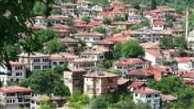 Normalleşme süreci Karabük'e yaramadı! 3 aylık vaka sayısına 25 günde ulaşıldı Normalleşme süreci Karabük'e yaramadı! 3 aylık vaka sayısına 25 günde ulaşıldı