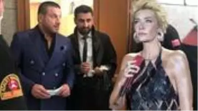 Ettiği küfür yüzünden Sıla'yla mahkemelik olan Davut Güloğlu'ndan ilginç savunma Ettiği küfür yüzünden Sıla'yla mahkemelik olan Davut Güloğlu'ndan ilginç savunma