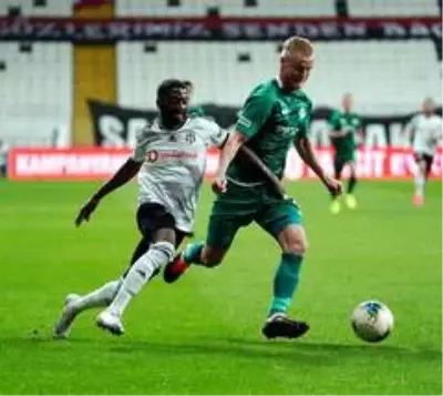 Süper Lig: Beşiktaş: 2 - İ.H. Konyaspor: 0 (İlk yarı) Süper Lig: Beşiktaş: 2 - İ.H. Konyaspor: 0 (İlk yarı)