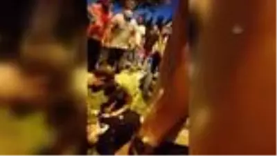 Trafik kazası: 1 ölü, 2 yaralı Trafik kazası: 1 ölü, 2 yaralı