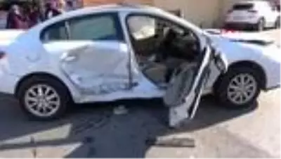 Son dakika... ANTALYA Manavgat’ta otomobiller çarpıştı 7 yaralı