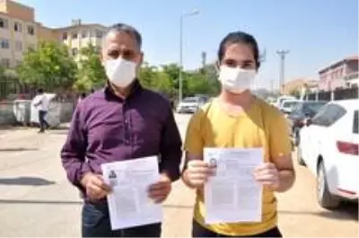 Baba ve oğul aynı okulda ter döküyor