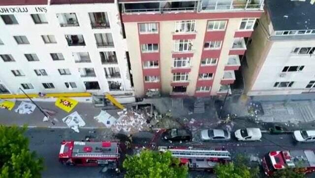 Bahçelievler'de sabah saatlerinde korkutan patlama: 3 yaralı Bahçelievler'de sabah saatlerinde korkutan patlama: 3 yaralı