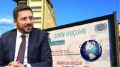Belediye Başkanı, YKS öncesi billboardlara astırdığı yazılarla öğrencilere tüyo verdi Belediye Başkanı, YKS öncesi billboardlara astırdığı yazılarla öğrencilere tüyo verdi