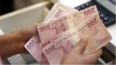 Emekliler temmuzda çifte bayram yaşayacak! Hem maaşlar zamlanacak hem de ikramiyeler yatacak Emekliler temmuzda çifte bayram yaşayacak! Hem maaşlar zamlanacak hem de ikramiyeler yatacak