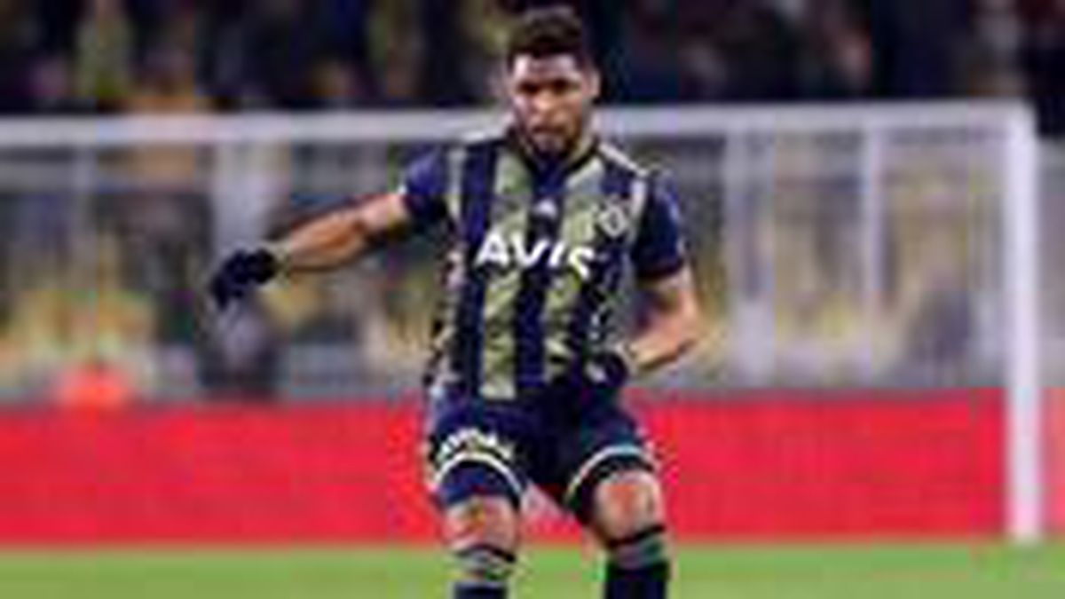 Fenerbahçe, Fransız stoper Simon Falette ile yola devam edecek