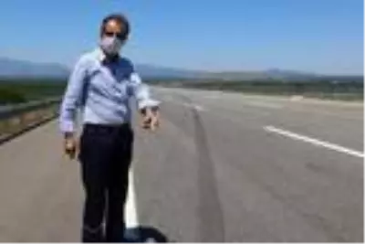 İleri sürüş teknikleri uzmanı, Alişan'ın yaptığı kazayı yerinde yorumladı İleri sürüş teknikleri uzmanı, Alişan'ın yaptığı kazayı yerinde yorumladı