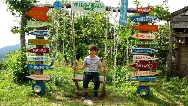 Karadeniz fıkrası gibi mahalle! Ordu'daki Yazlık Mahallesi'nde herkesin soyadı aynı Karadeniz fıkrası gibi mahalle! Ordu'daki Yazlık Mahallesi'nde herkesin soyadı aynı