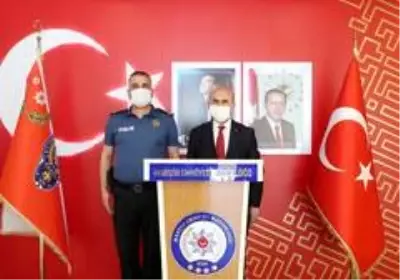 Mardin Valisi Demirtaş'tan İl Emniyet Müdürlüğüne ziyaret Mardin Valisi Demirtaş'tan İl Emniyet Müdürlüğüne ziyaret