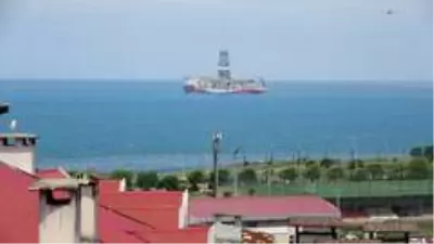 Fatih, Karadeniz'de gerçekleştireceği sondaj çalışmaları için hareket etti Fatih, Karadeniz'de gerçekleştireceği sondaj çalışmaları için hareket etti
