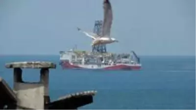 Fatih, Karadeniz'de gerçekleştireceği sondaj çalışmaları için hareket etti Fatih, Karadeniz'de gerçekleştireceği sondaj çalışmaları için hareket etti