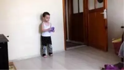 Tek istekleri dört yaşındaki kızları Hilal'in tedavisi