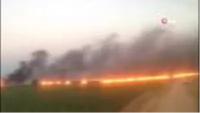 Trıdan çıkan kıvılcımlar 35 dönümlük buğday tarlasını küle çevirdi