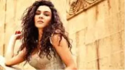 Ebru Şahin, Cedi Osman ile aşk yaşadığı iddialarını yalanladı: Benim rüzgarım o kadar sert esmiyor Ebru Şahin, Cedi Osman ile aşk yaşadığı iddialarını yalanladı: Benim rüzgarım o kadar sert esmiyor