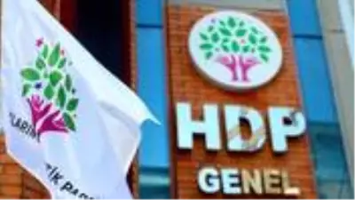 Görevden alınan HDP'li Belediye Başkanı Bekir Polat'ın koronavirüs testi pozitif çıktı Görevden alınan HDP'li Belediye Başkanı Bekir Polat'ın koronavirüs testi pozitif çıktı