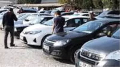 Sıfır otomobillerin piyasaya girmesiyle birlikte ikinci el araç fiyatlarında eylül ayında dengelenme olacak Sıfır otomobillerin piyasaya girmesiyle birlikte ikinci el araç fiyatlarında eylül ayında dengelenme olacak