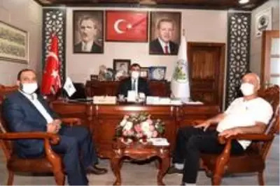 Muş Tanıtım Platformu'ndan Başkan Asya'ya ziyaret Muş Tanıtım Platformu'ndan Başkan Asya'ya ziyaret