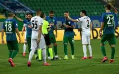 Son dakika haber! Süper Lig: Çaykur Rizespor: 2 Yukatel Denizlispor: 2 (Maç sonucu) Son dakika haber! Süper Lig: Çaykur Rizespor: 2 Yukatel Denizlispor: 2 (Maç sonucu)