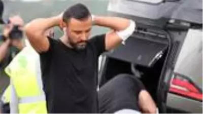 Yaptığı kaza sonucu aracı perte çıkan Alişan'ın yeni tercihi güvenilirliği ile bilinen marka oldu Yaptığı kaza sonucu aracı perte çıkan Alişan'ın yeni tercihi güvenilirliği ile bilinen marka oldu