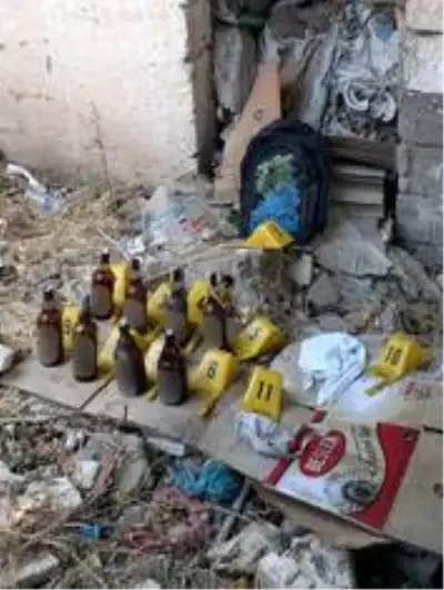 AK Parti binasına molotoflu saldırıda 6 gözaltı